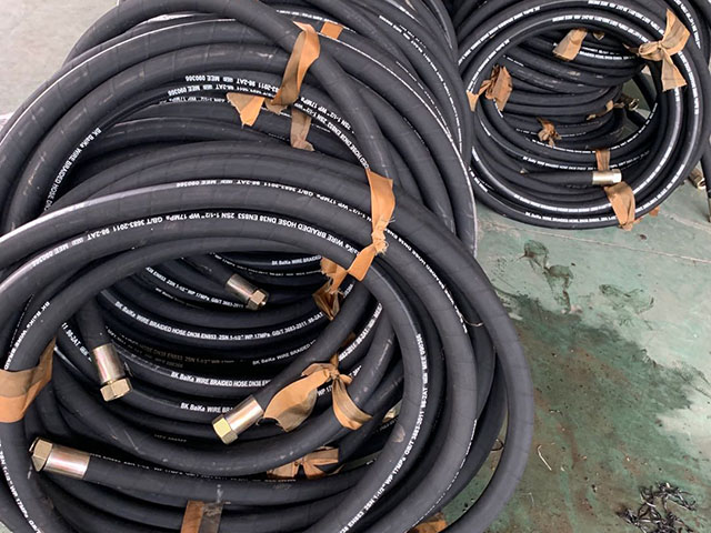 ��ѹ��ˮ����